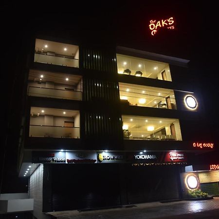 The Oaks Comforts Hubli Bagian luar foto