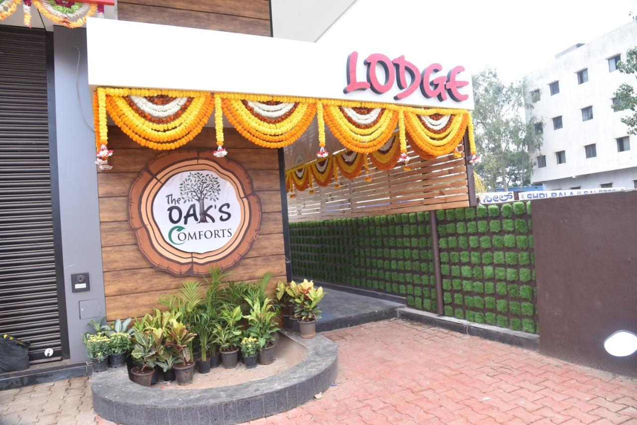 The Oaks Comforts Hubli Bagian luar foto